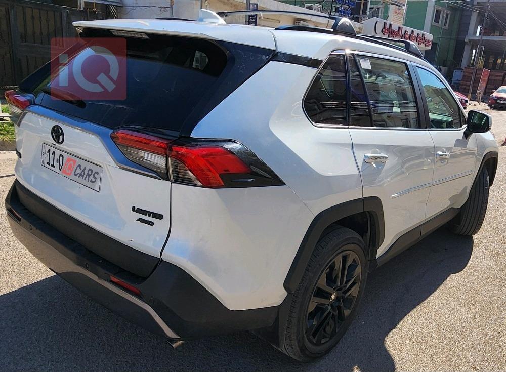 تويوتا راف 4